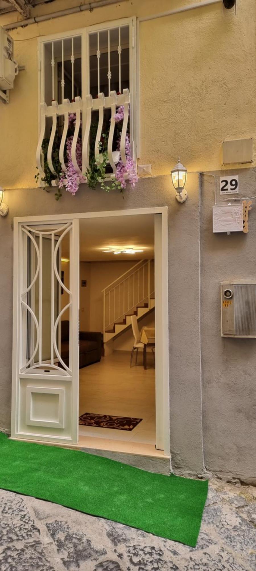 Dv House Via Toledo Quartierispagnoli نابولي المظهر الخارجي الصورة